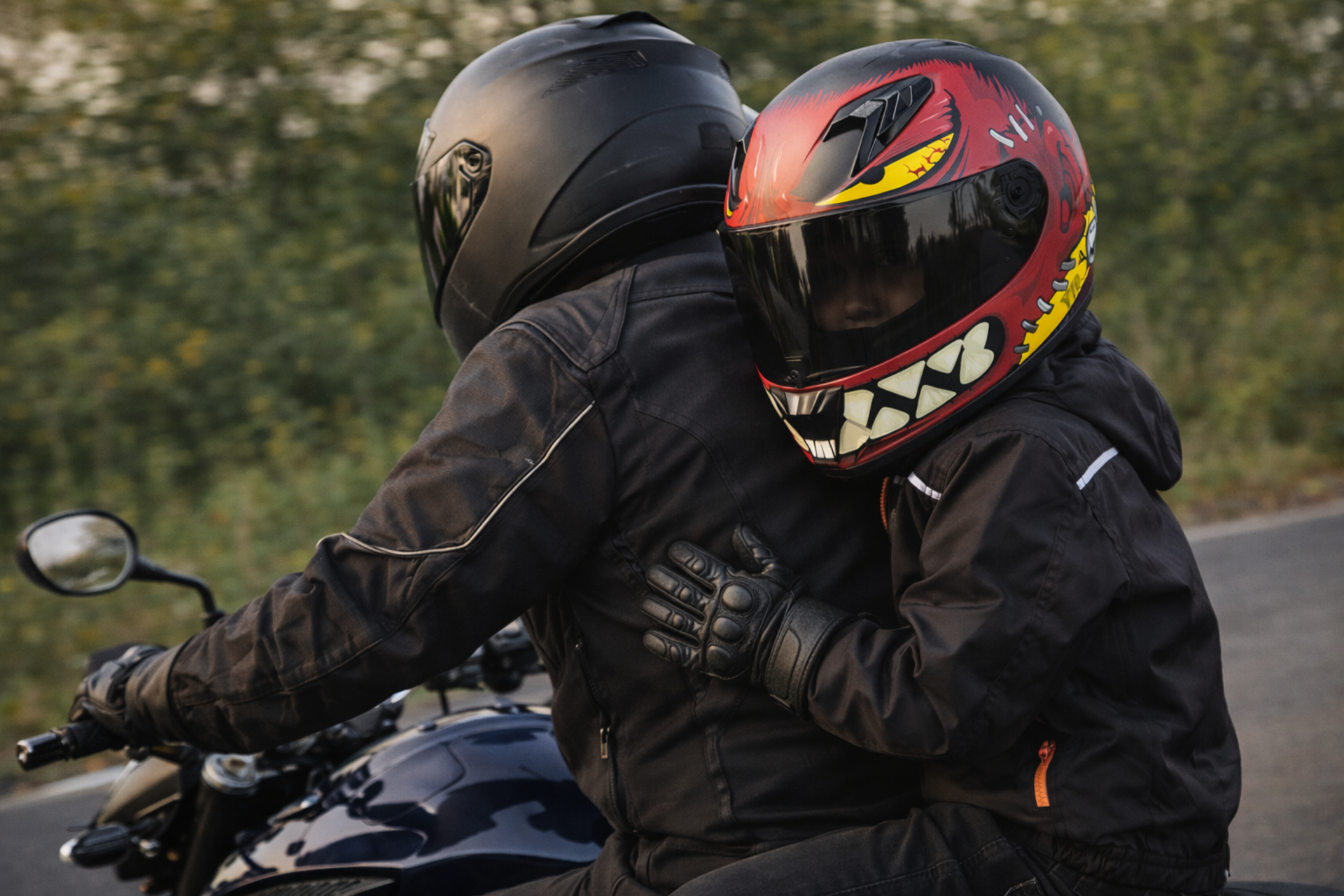 HJC Y10 Børne Hjelm3