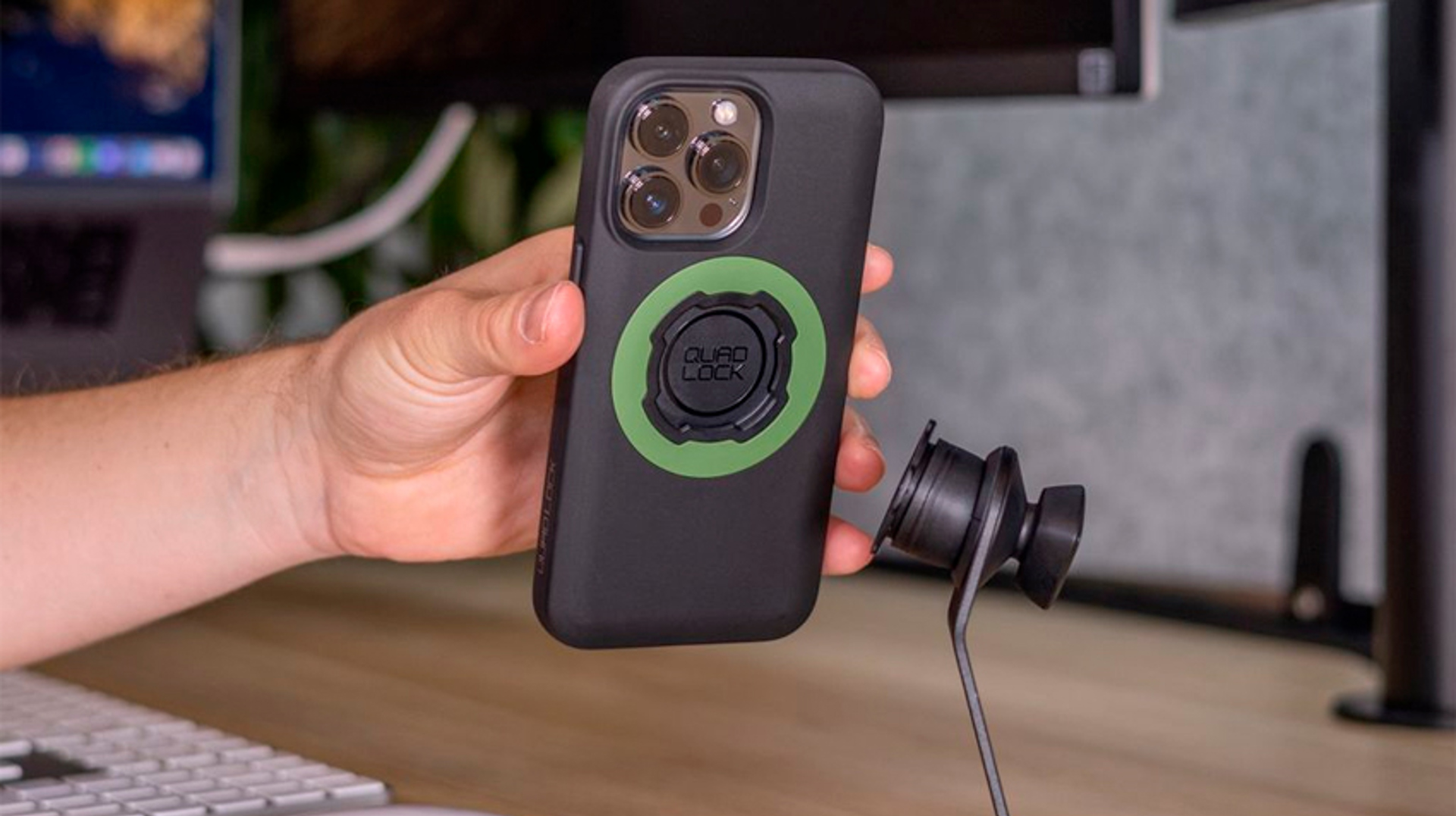 Quad Lock Desk Mount